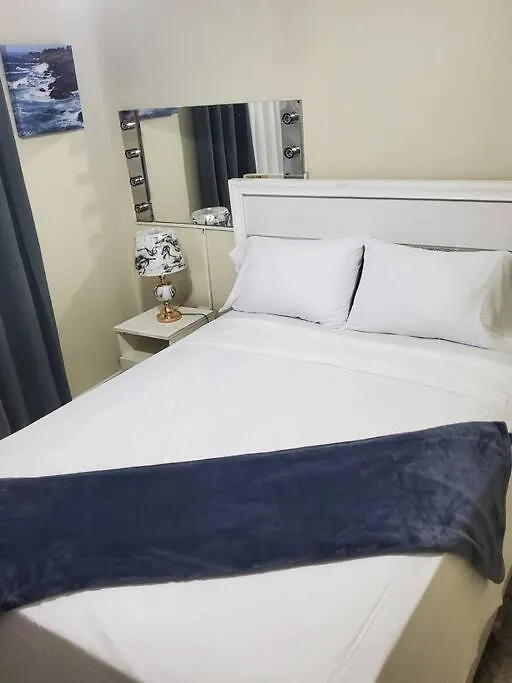 Jacaranda Gated Calm Apartman Sydenham Pen 0*,  Jamaica