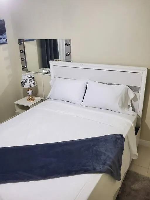 Jacaranda Gated Calm Apartman Sydenham Pen Jamaica