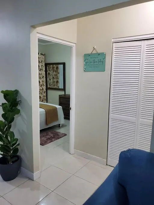 Jacaranda Gated Calm Apartman Sydenham Pen